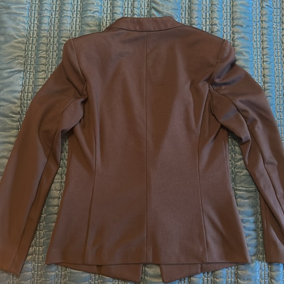 One button black blazer - Picture 3 of 3